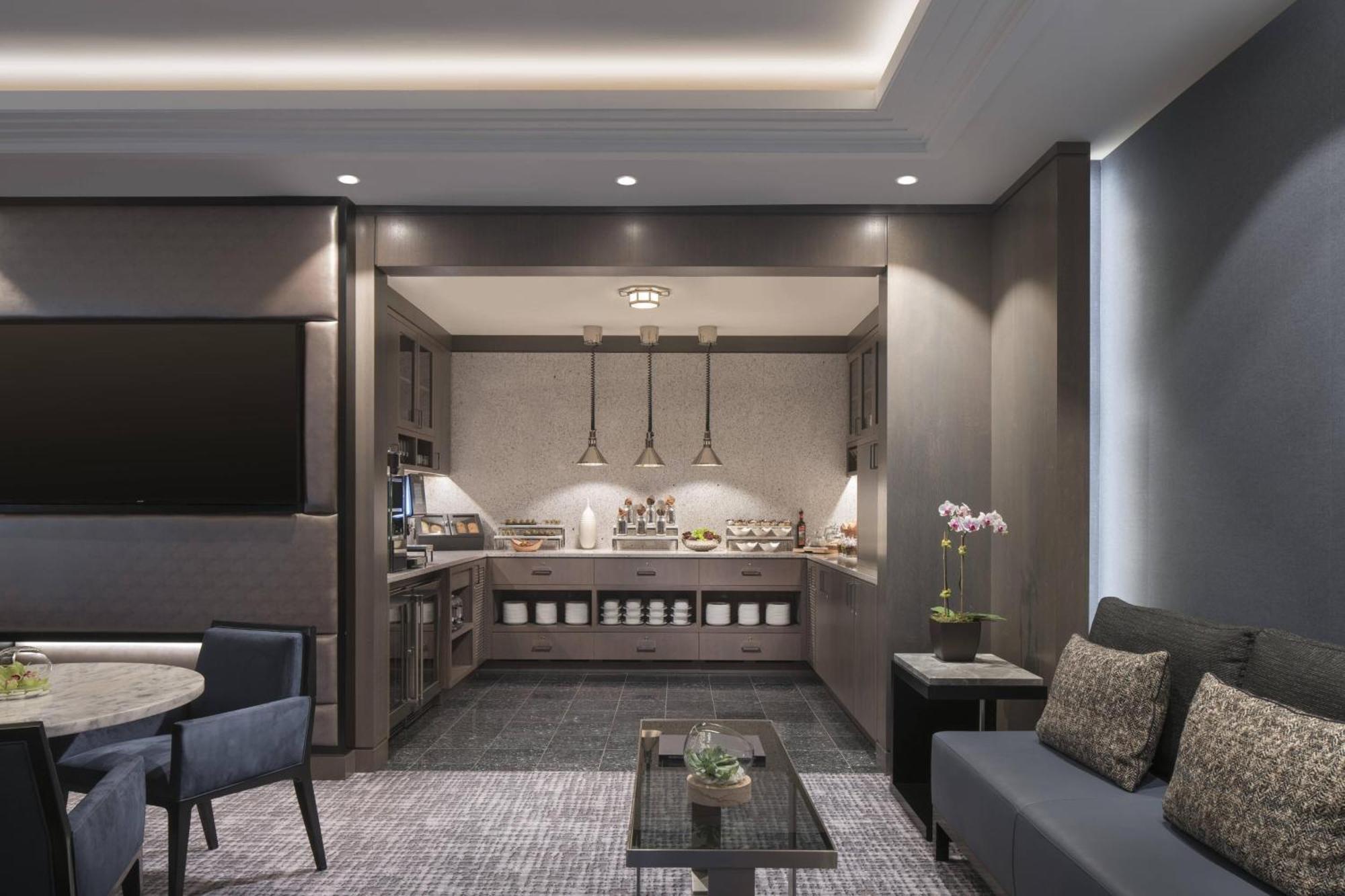 Hotel The Ritz-Carlton, Cleveland Esterno foto